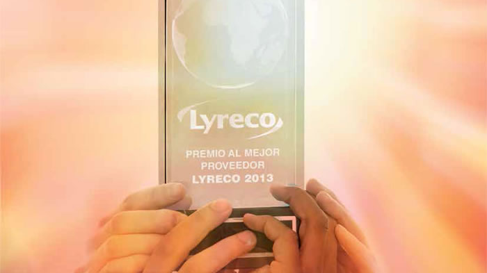 Archivo 2000 gana el premio al mejor proveedor del año 2013